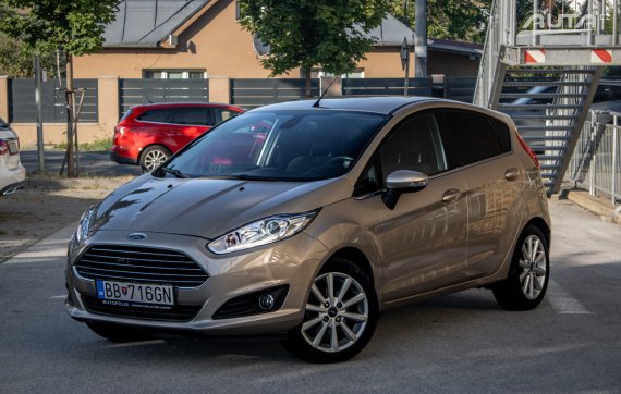 Ford Fiesta 1.0 EcoBoost SCTi, 74kW, M5, 5d. / AJ NA SPLÁTKY / PROTIÚČET / 2015 - hlavní pohled