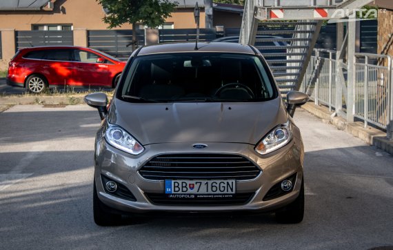 Ford Fiesta 1.0 EcoBoost SCTi, 74kW, M5, 5d. / AJ NA SPLÁTKY / PROTIÚČET / 2015 hnědá