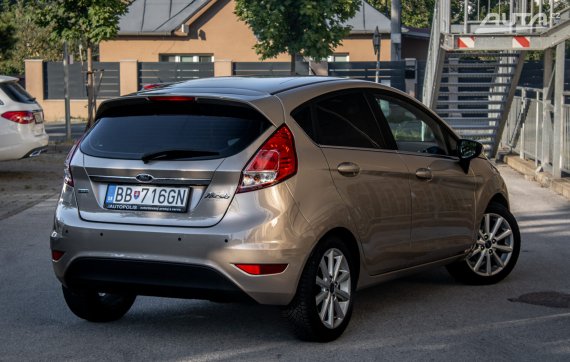 Ford Fiesta 1.0 EcoBoost SCTi, 74kW, M5, 5d. / AJ NA SPLÁTKY / PROTIÚČET / 2015 hnědá