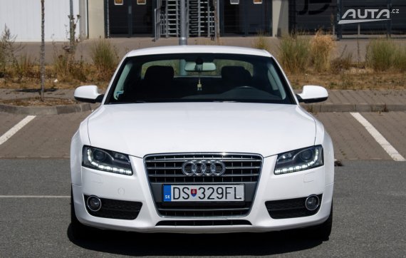 Audi A5 2.0 TDI / 125kW / M6 / ZÁRUKA / AJ NA SPLÁTKY / PROTIÚČET 2011 bílá