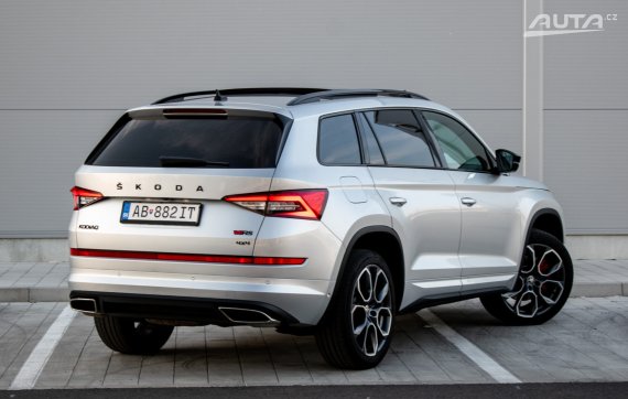 Škoda Kodiaq 2.0 TDI RS DSG / 176kW / A7 / ZÁRUKA / AJ NA SPLÁTKY / PROTIÚČET 2021 stříbrná metalíza
