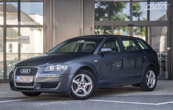 Audi A3 Sportback 2.0 TDI Attraction 103kW 2009 MT/6 FWD / AJ NA SPLÁTKY / PROTIÚČET 2009 - hlavní pohled