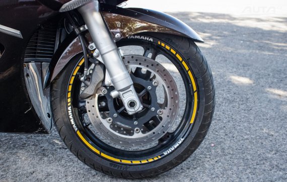 Yamaha FJR 1300 107,5kW (2016) / AJ NA SPLÁTKY / PROTIÚČET / 2016 hnědá