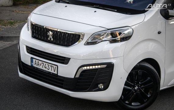 Peugeot Traveller  2.0 BlueHDi Allure Standard EAT8, 130kW / AJ NA SPLÁTKY / PROTIÚČET / 2018 bílá