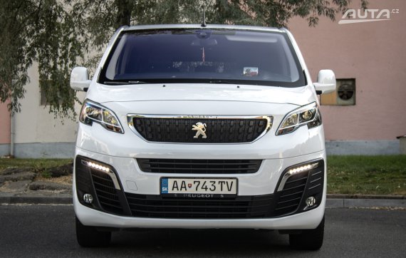 Peugeot Traveller  2.0 BlueHDi Allure Standard EAT8, 130kW / AJ NA SPLÁTKY / PROTIÚČET / 2018 bílá