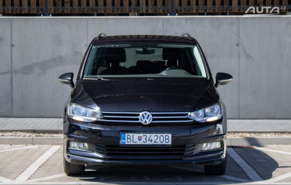 Volkswagen Touran 1.6 TDI Comfortline DSG / 81kW / A6 / ZÁRUKA / AJ NA SPLÁTKY / PROTIÚČET 2016 černá