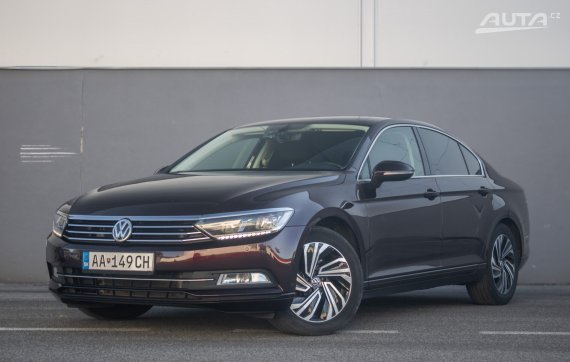 Volkswagen Passat B8 2017 AT/6 110kW FWD / AJ NA SPLÁTKY / PROTIÚČET