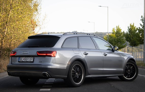 Audi A6 Allroad 3.0 TDI 2015 šedá