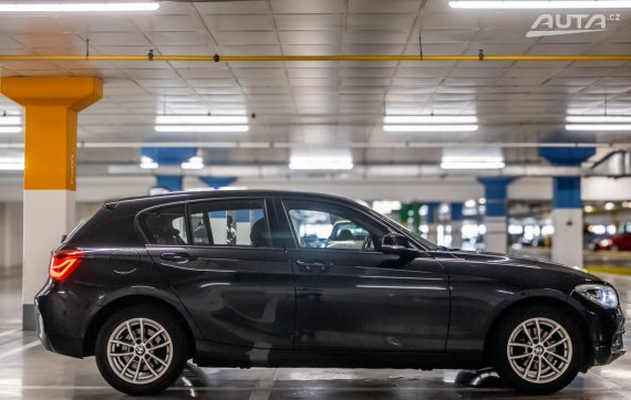 BMW 118 d 2017 RWD MT/6 110kW 2017 černá