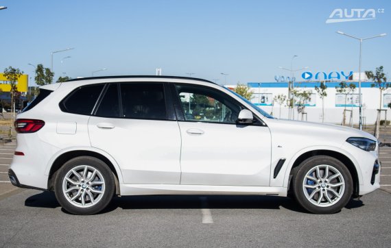 BMW X5 xDrive30d A/T, 195kW (2020) / AJ NA SPLÁTKY / PROTIÚČET / 2020 bílá