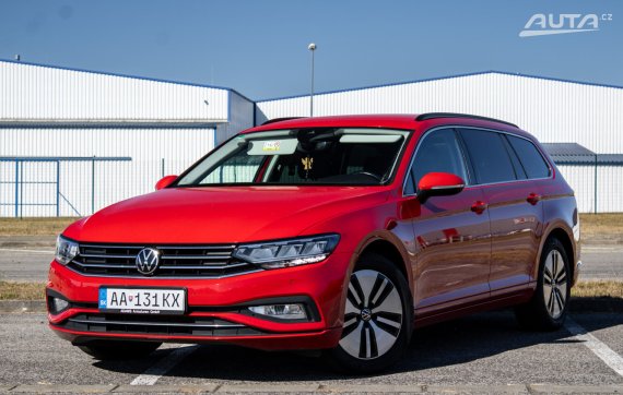 Volkswagen Passat Variant 2.0 TDI / 130kW / 2021 - hlavní pohled