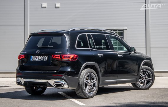 Mercedes-Benz GLB 220d 4MATIC 2022 AT/8 140kW / AJ NA SPLÁTKY / PROTIÚČET 2022 černá