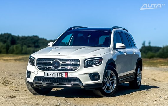 Mercedes-Benz GLB 250 4MATIC 165kW AT/8 / AJ NA SPLÁTKY / PROTIÚČET 2020 - hlavní pohled