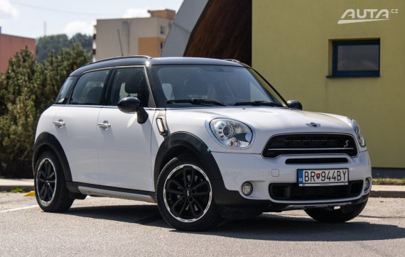Mini Countryman Cooper S ALL4 / 140kW / A6 / ZÁRUKA / AJ NA SPLÁTKY / PROTIÚČET 2015 bílá