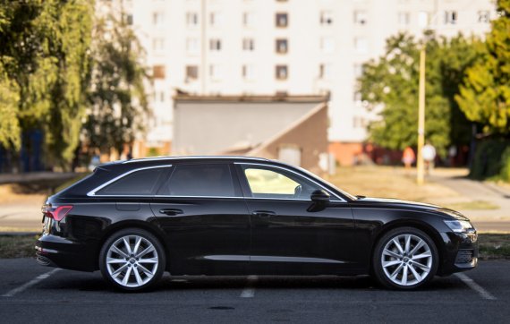 Audi A6 Avant 40 2.0 TDI mHEV S tronic / 150kW / A7 / ZÁRUKA / AJ NA SPLÁTKY / PROTIÚČET 2018 černá