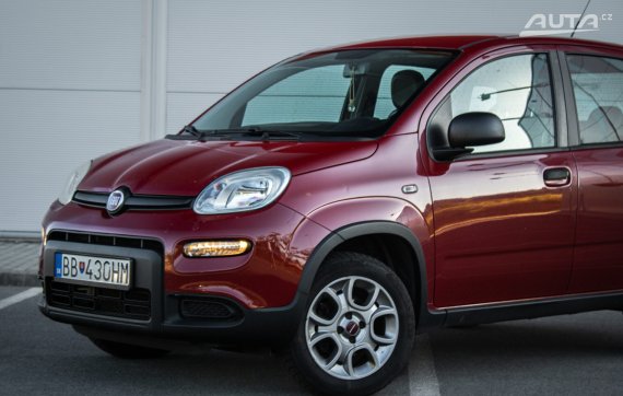 Fiat Panda 0.9 TwinAir Turbo 4x4, 62,5 kW, M6, 5d. / AJ NA SPLÁTKY / PROTIÚČET / 2015 červená