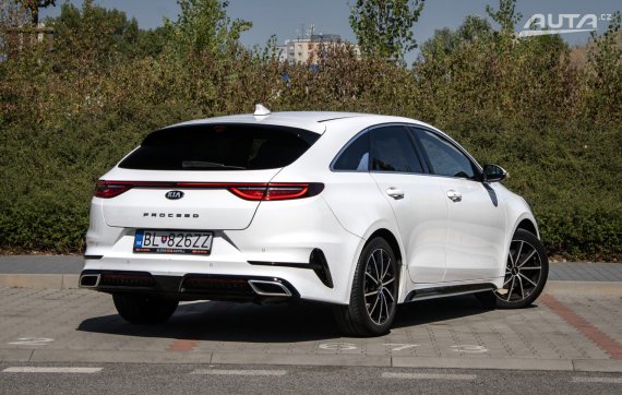 Kia ProCeed 1.4 T-GDi GT-Line, 103kW, M6 / AJ NA SPLÁTKY / PROTIÚČET / 2020 bílá