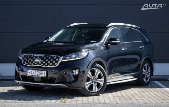 Kia Sorento 2.2 CRDi GT-Line / 147kW / A8 / ZÁRUKA / AJ NA SPLÁTKY / PROTIÚČET