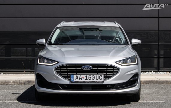 Ford Focus Kombi 1.5 EcoBlue Titanium / 85kW / A8 / ZÁRUKA / AJ NA SPLÁTKY / PROTIÚČET 2025 šedá