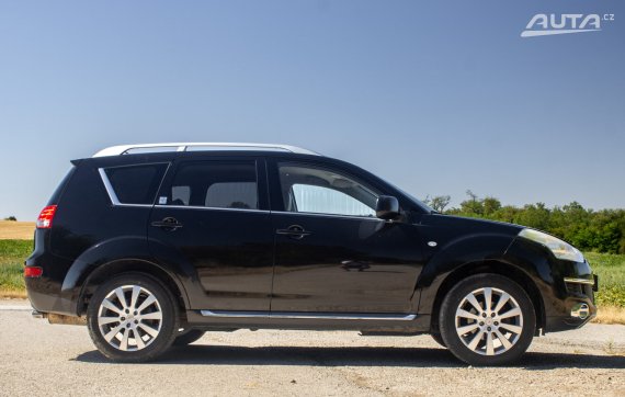 Citroën C-Crosser 2.2 HDi Exclusive / 115kW / A6 / AJ NA SPLÁTKY / PROTIÚČET 2012 černá
