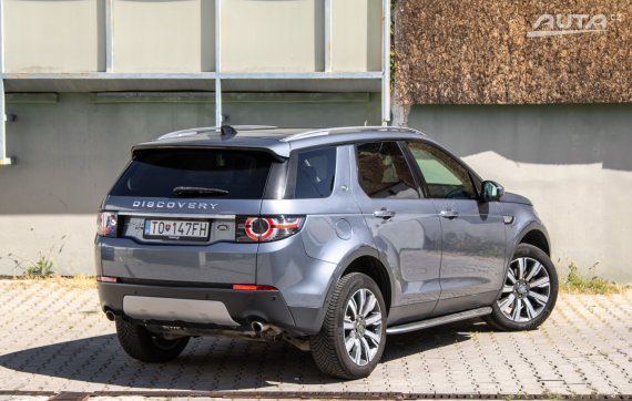 Land Rover Discovery Sport 2.0L TD4 HSE / 7 miest./ 132kW / A9 / ZÁRUKA / AJ NA SPLÁTKY / PROTIÚČET 2017 modrá