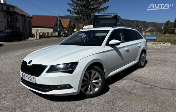 Škoda Superb Combi 2.0 TDI Style DSG EU6 2015 - hlavní pohled