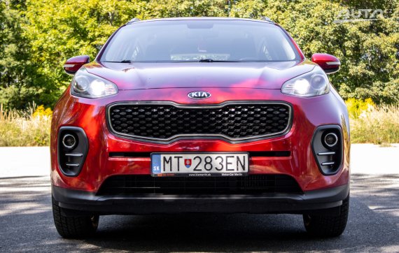 Kia Sportage 1.7 CRDi Silver 2018 červená