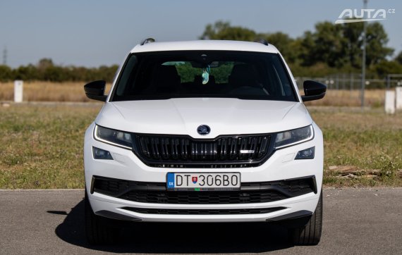 Škoda Kodiaq 2.0 TDI RS 4x4 DSG / 176kW / A7 / ZÁRUKA / AJ NA SPLÁTKY / PROTIÚČET 2020 bílá