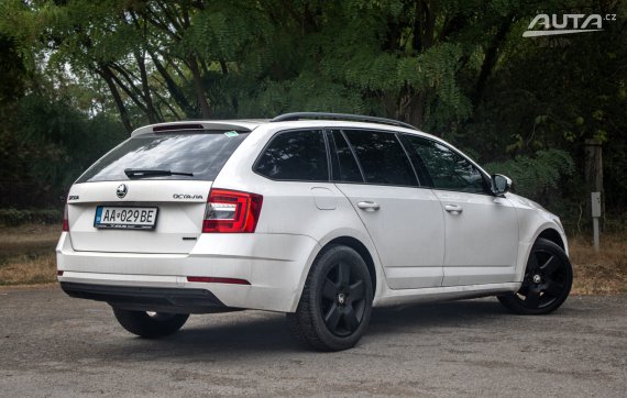 Škoda Octavia Combi 1.5 TSI+CNG DSG, 96kW, A7 / AJ NA SPLÁTKY / PROTIÚČET / 2019 bílá