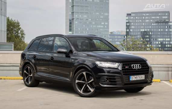 Audi Q7 SQ7 4.0 TDI quattro tiptronic, 320kW, A8 / AJ NA SPLÁTKY / PROTIÚČET / 2017 černá