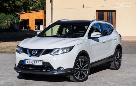 Nissan Qashqai 1.2 DIG-T, 85kw (2014) / AJ NA SPLÁTKY / PROTIÚČET / 2014 - hlavní pohled