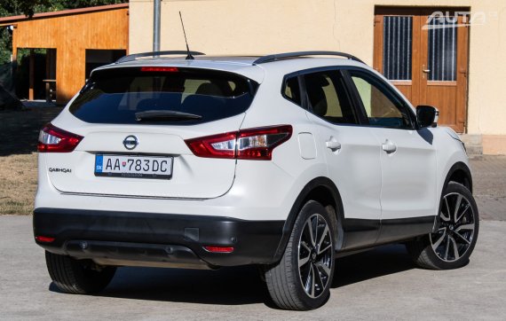 Nissan Qashqai 1.2 DIG-T, 85kw (2014) / AJ NA SPLÁTKY / PROTIÚČET / 2014 bílá