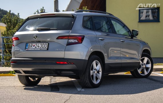 Škoda Karoq 2.0 TDI Ambition 4x4 / 110kW / M6 / ZÁRUKA / AJ NA SPLÁTKY / PROTIÚČET 2019 šedá