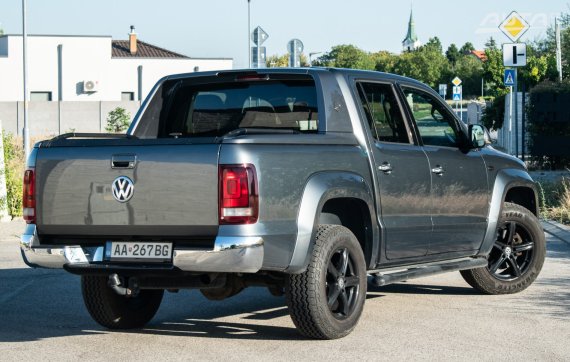 Volkswagen Amarok 3.0 V6 TDI BMT Aventura 4x4 A/T, 190kW (2019) / AJ NA SPLÁTKY / PROTIÚČET / 2019 šedá