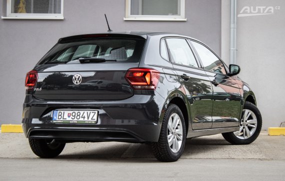 Volkswagen Polo 1.0 TSI OPF Comfortline, 70kW, M5, 5d. / AJ NA SPLÁTKY / PROTIÚČET / 2019 šedá