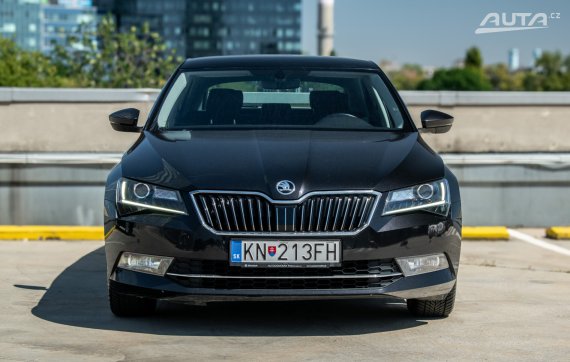 Škoda Superb 3 1.6 TDI 2016 AT/7 88kW / AJ NA SPLÁTKY / PROTIÚČET 2016 černá