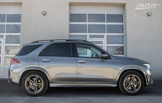 Mercedes-Benz GLE Trieda 350de 4MATIC / ZÁRUKA / AJ NA SPLÁTKY / PROTIÚČET 2022 šedá