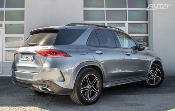 Mercedes-Benz GLE Trieda 350de 4MATIC / ZÁRUKA / AJ NA SPLÁTKY / PROTIÚČET 2022 šedá
