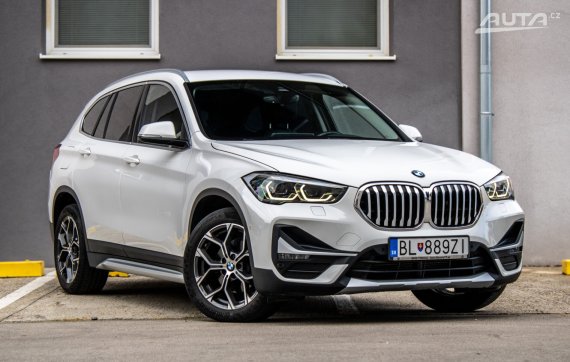 BMW X1 Xline xDrive 18d 110kW AT/8 2019 / AJ NA SPLÁTKY / PROTIÚČET 2019 bílá
