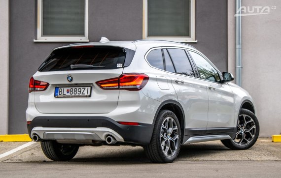 BMW X1 Xline xDrive 18d 110kW AT/8 2019 / AJ NA SPLÁTKY / PROTIÚČET 2019 bílá