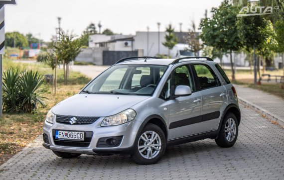 Suzuki SX4 MT/5 82kW 2010 / AJ NA SPLÁTKY / PROTIÚČET