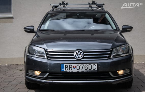 Volkswagen Passat Variant 2.0 TDI BMT Comfortline, 103kW, M6 / AJ NA SPLÁTKY / PROTIÚČET / 2012 šedá