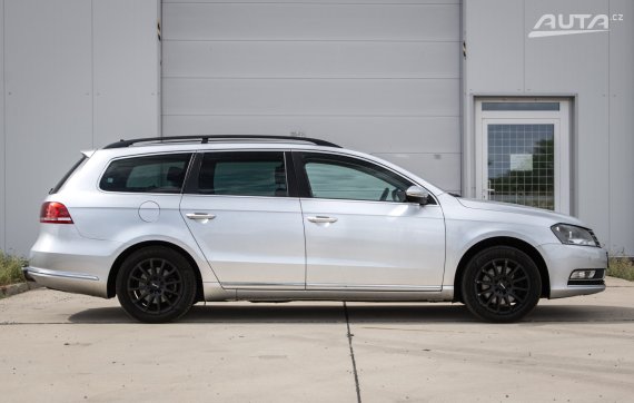 Volkswagen Passat Variant 1.4 TSI, 90kW, M6, ťažné / AJ NA SPLÁTKY / PROTIÚČET / 2012 šedá