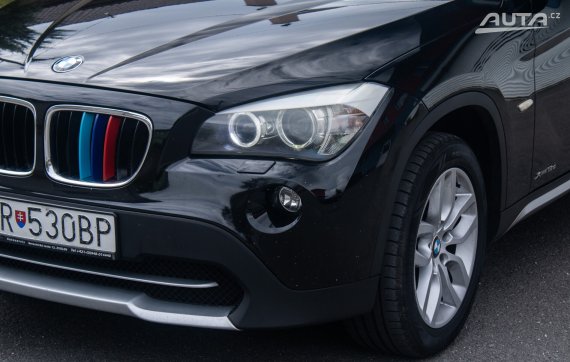 BMW X1 xDrive18d A/T, 105kW (2012) / AJ NA SPLÁTKY / PROTIÚČET / 2012 černá