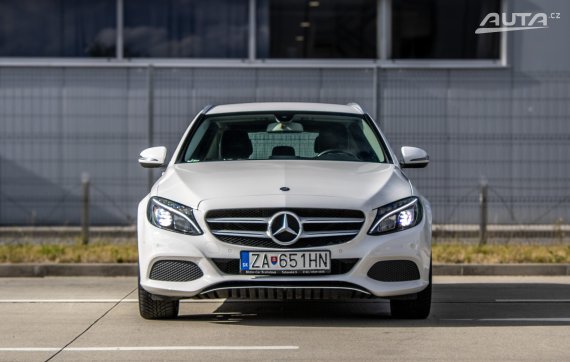 Mercedes-Benz C trieda Kombi 180d 85kW AT/7 RWD / AJ NA SPLÁTKY / PROTIÚČET 2016 bílá
