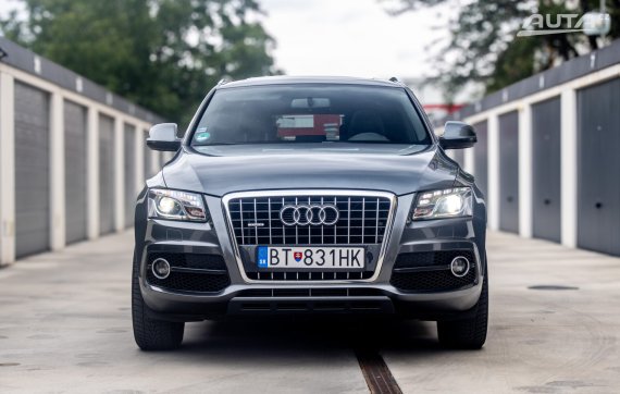 Audi Q5 S line 202kW MT/6 QUATTRO 2009 / AJ NA SPLÁTKY / PROTIÚČET 2009 šedá