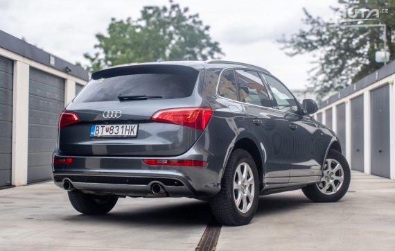 Audi Q5 S line 202kW MT/6 QUATTRO 2009 / AJ NA SPLÁTKY / PROTIÚČET 2009 šedá