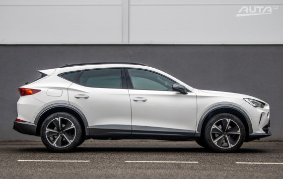 Cupra Formentor 2.0 TDI 110kW MT/6 2021 / AJ NA SPLÁTKY / PROTIÚČET 2021 bílá