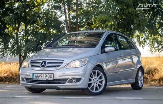 Mercedes-Benz B trieda 200 TURBO 2005 193kW AT/6 / AJ NA SPLÁTKY / PROTIÚČET 2005 - hlavní pohled