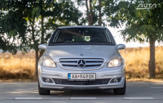 Mercedes-Benz B trieda 200 TURBO 2005 193kW AT/6 / AJ NA SPLÁTKY / PROTIÚČET 2005 stříbrná metalíza